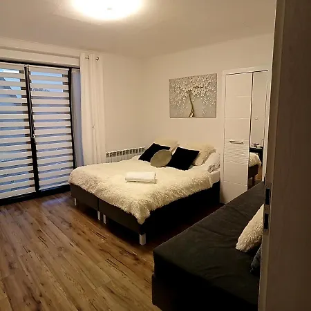 Ludna 3 Guest house