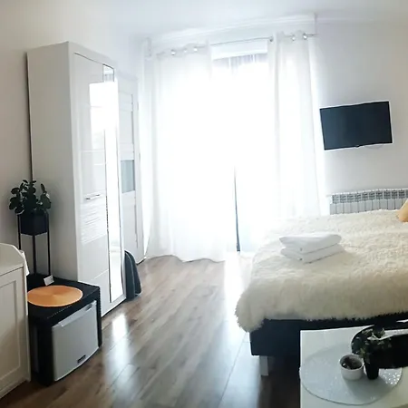 Ludna 3 Penzion 3*